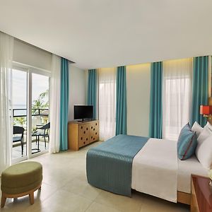 Classic Queen Room